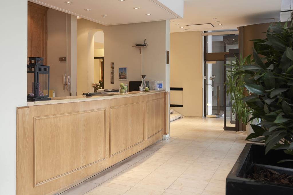 Hotel Bruselas Exterior foto